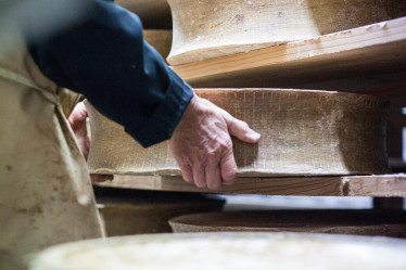 DÉJEUNER RACLETTE AU TUNNEL | Mons Fromager Affineur MOF