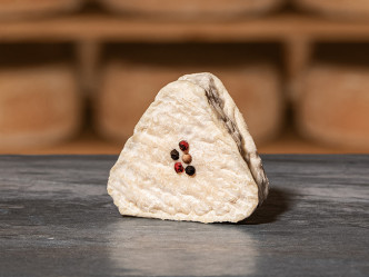 Corne du Diable, chèvre fermier au poivre | Mons