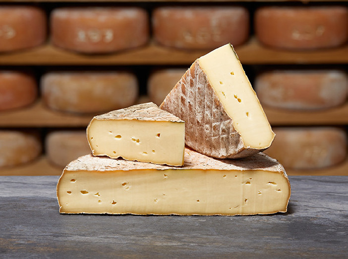 SAINT NECTAIRE Fermier Grand Classique AOP SAINT NECTAIRE Fermier Grand Classique AOP